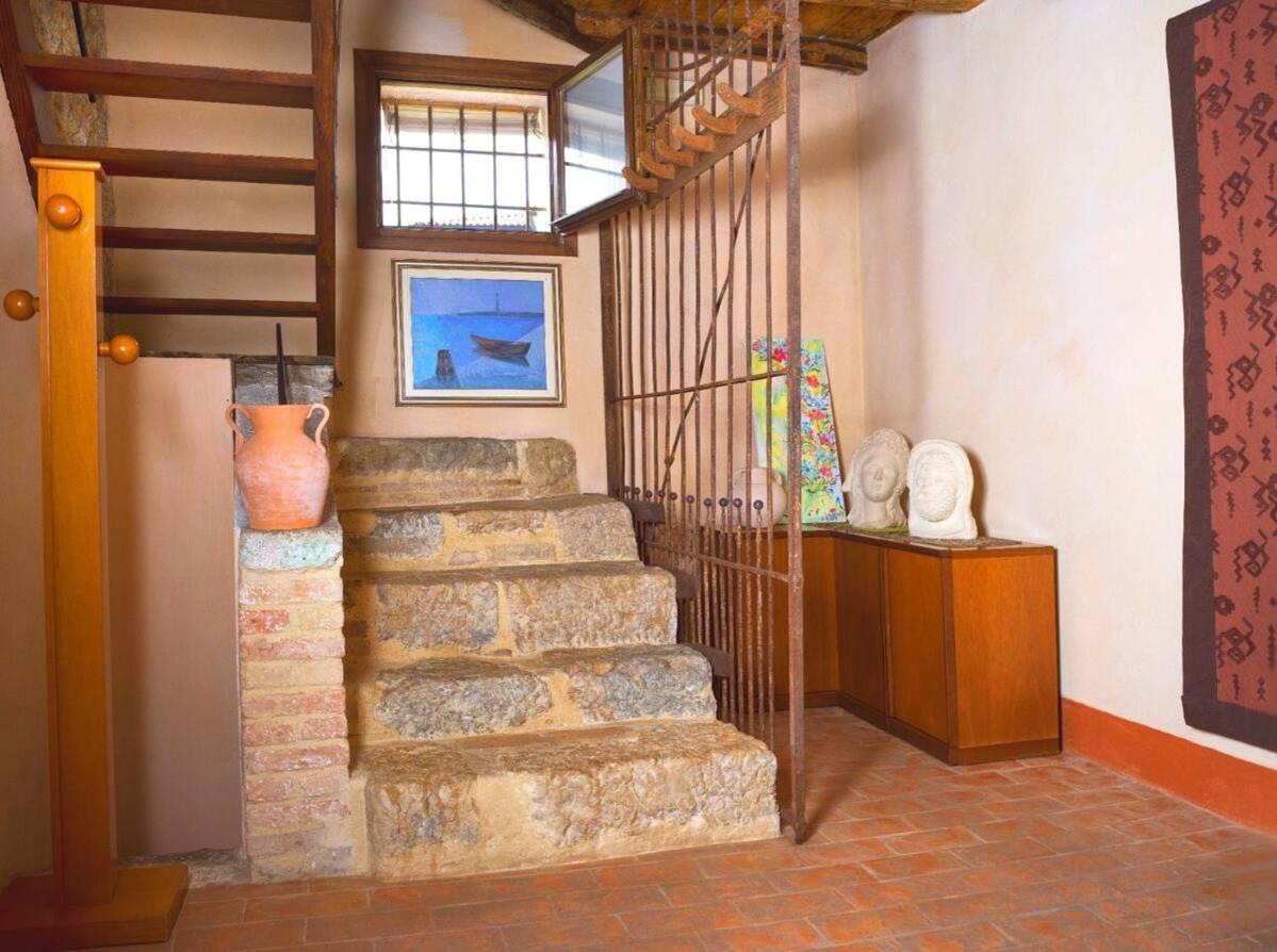 La Casa Di Laura Lägenhet Castelcucco Exteriör bild